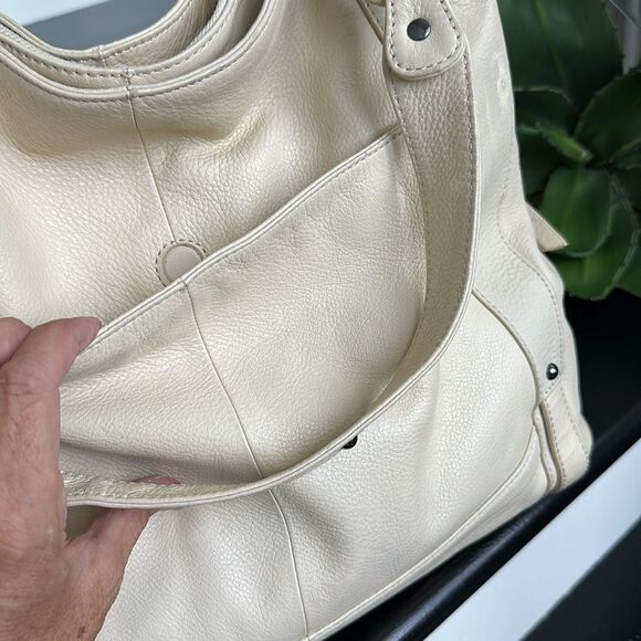 New Perlina, genuine, leather, oversized, shoulder, handbag purse soft luxurious - Picture 8 of 15